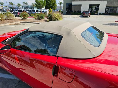 Used 2007 Chevrolet Corvette Convertible w/ Preferred Equipment Group image 17