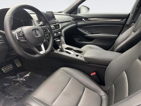 Used 2022 Honda Accord Sport image 10