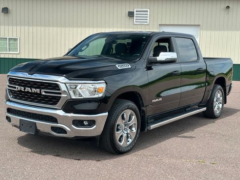 Used 2023 RAM 1500 Big Horn AWD/4WD image 4