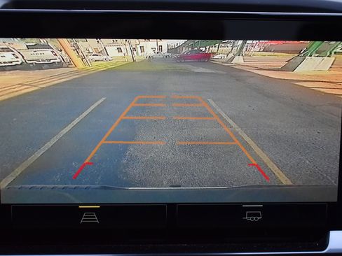 Used 2025 Chevrolet Silverado 1500 LT w/ Protection Package image 25