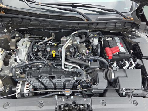 Used 2024 Nissan Altima 2.5 SV image 22