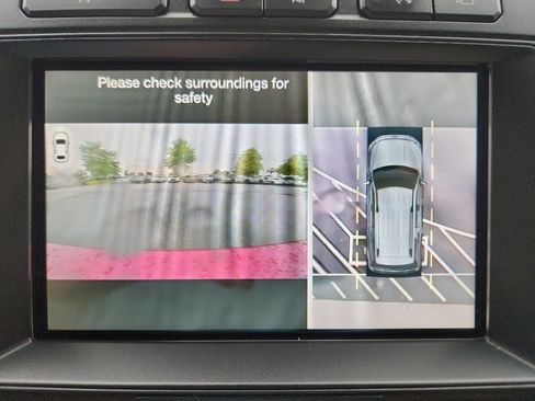 Used 2018 Ford Expedition Platinum RWD image 24