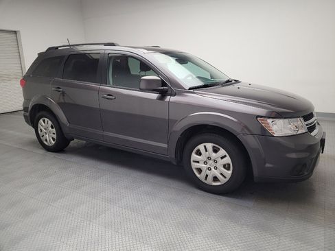 Used 2018 Dodge Journey SXT FWD image 11