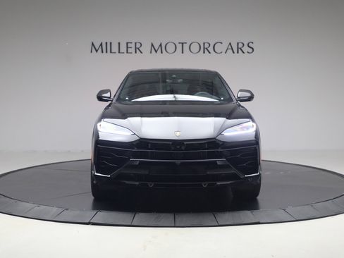 Used 2025 Lamborghini Urus SE AWD/4WD image 12