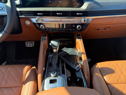 New 2025 Kia Telluride SX Prestige X-Line image 11