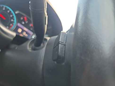 Used 2022 Chevrolet Traverse RS image 46