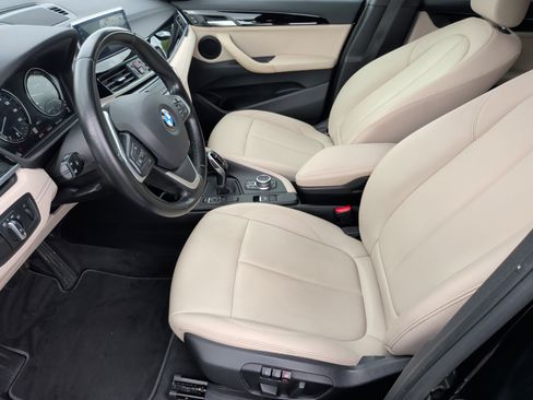 Used 2021 BMW X1 sDrive28i image 15