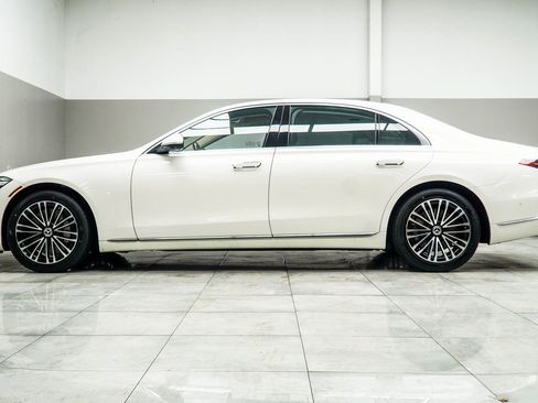 Used 2023 Mercedes-Benz S 500 4MATIC image 9