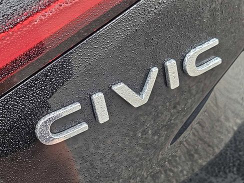 Certified 2024 Honda Civic Sport image 12