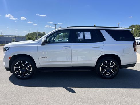 Used 2022 Chevrolet Tahoe RST w/ Luxury Package AWD/4WD image 6