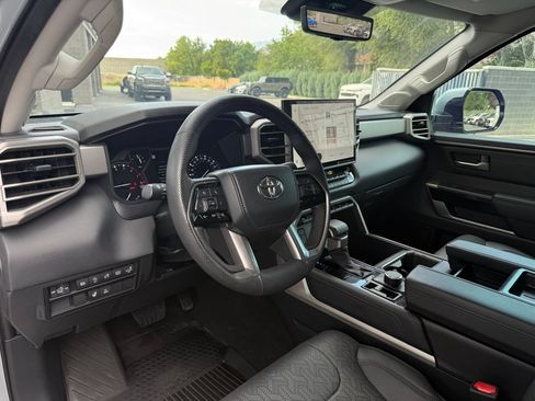 Used 2023 Toyota Tundra Limited AWD/4WD image 22