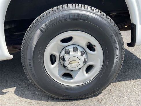 Used 2007 Chevrolet Express 3500 Extended RWD image 93