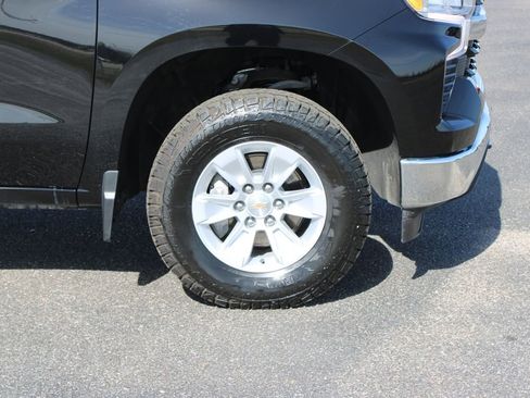 Used 2025 Chevrolet Silverado 1500 LT w/ Work Truck Package image 12