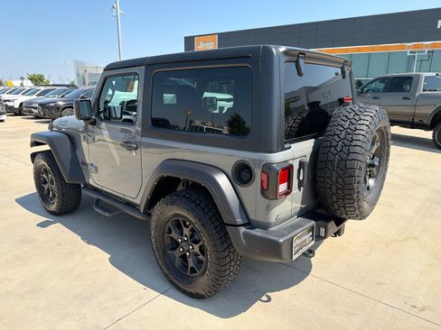 Used 2023 Jeep Wrangler Sport AWD/4WD image 3