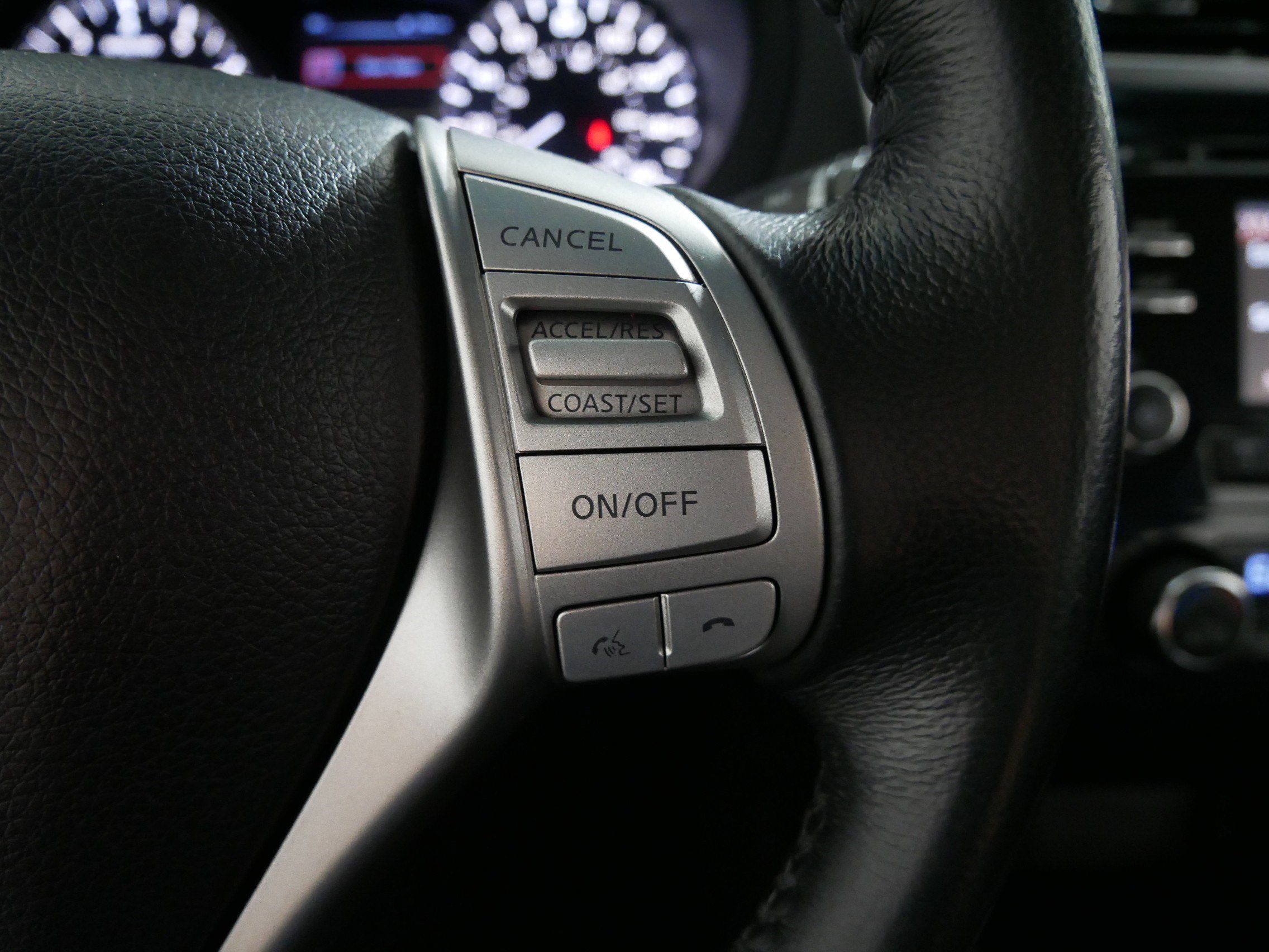 Used 2015 Nissan Altima 2.5 SV FWD image 28