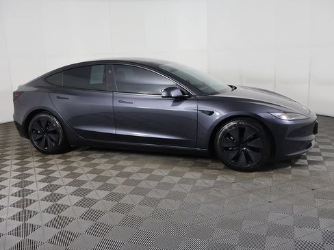 Used 2024 Tesla Model 3 Long Range RWD image 19