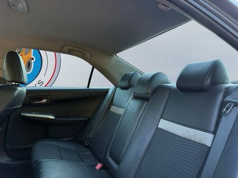 Used 2012 Toyota Camry SE image 12