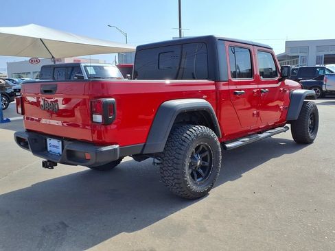 Used 2023 Jeep Gladiator Sport AWD/4WD image 8