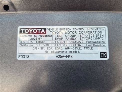 Certified 2025 Toyota RAV4 XLE FWD image 25