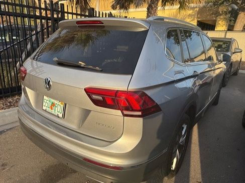 Used 2020 Volkswagen Tiguan SEL image 7