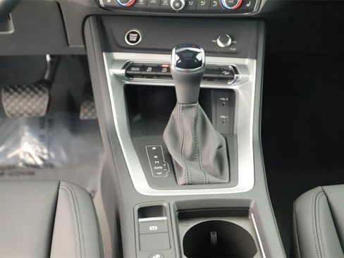 New 2025 Audi Q3 2.0T Premium image 21