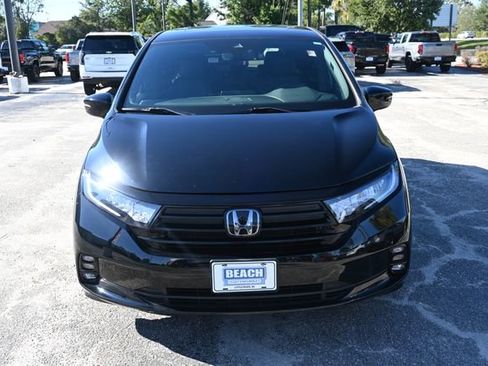 Used 2023 Honda Odyssey Sport image 8