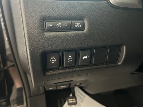 Used 2017 Nissan Murano Platinum w/ Platinum Technology Package FWD image 45