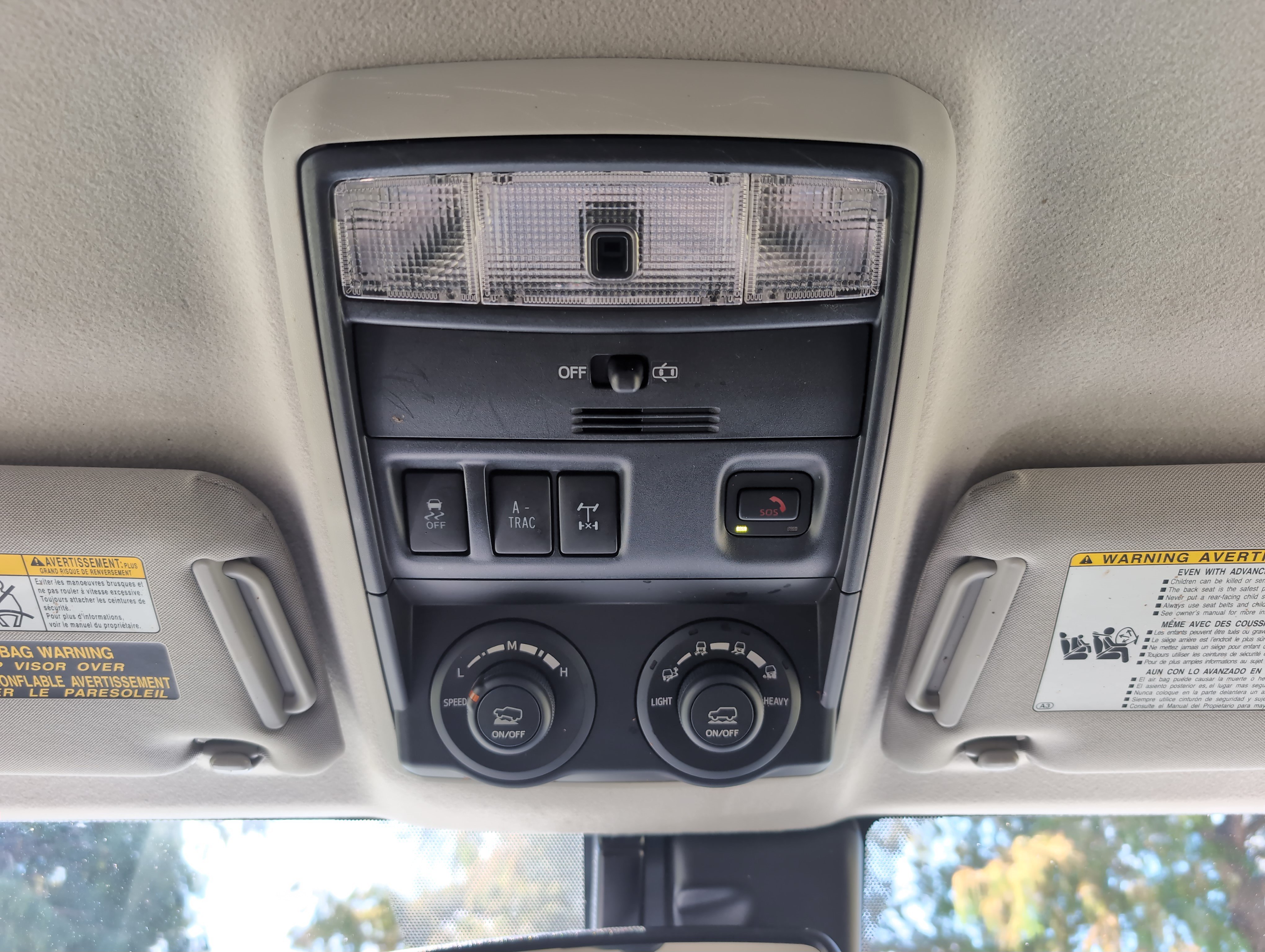 Used 2020 Toyota 4Runner TRD Off-Road AWD/4WD image 41