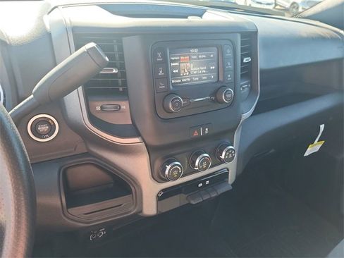 Used 2024 RAM 2500 Tradesman w/ Chrome Appearance Group image 12