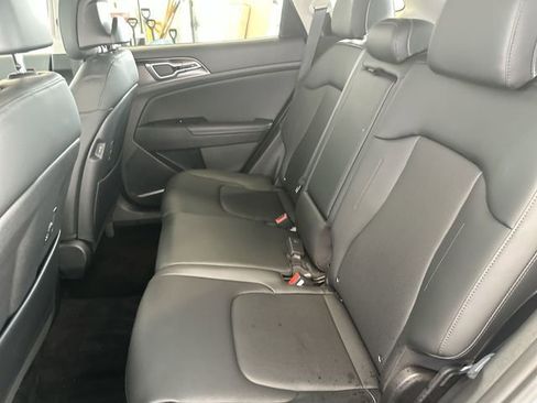 Certified 2023 Kia Sportage EX image 26