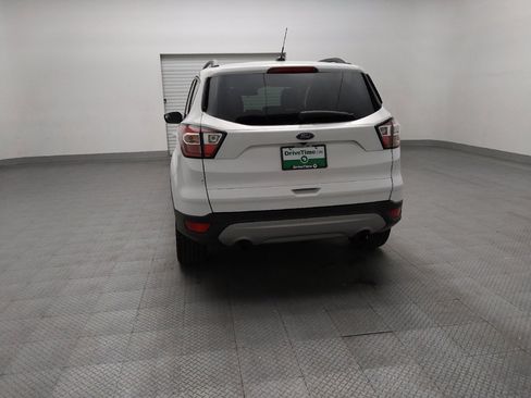 Used 2018 Ford Escape SE FWD image 6
