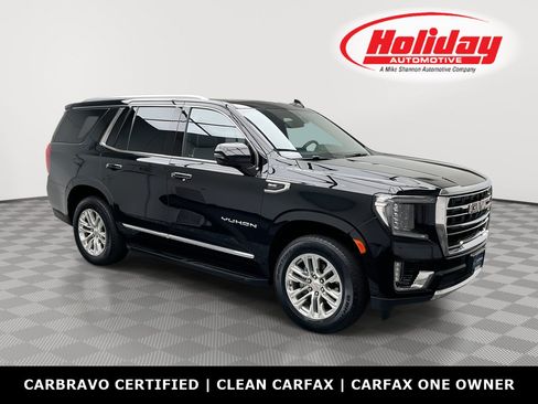 Certified 2022 GMC Yukon SLT w/ SLT Premium Package AWD/4WD image 1