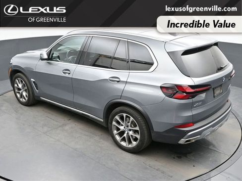 Used 2024 BMW X5 xDrive40i w/ Parking Assistance Package image 48