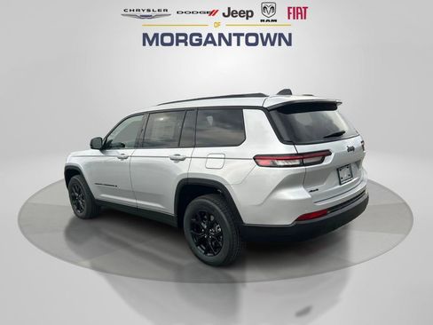 New 2025 Jeep Grand Cherokee L Altitude image 8