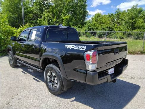 Used 2023 Toyota Tacoma TRD Off-Road AWD/4WD image 8