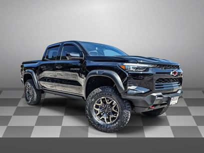 Used 2025 Chevrolet Colorado ZR2 w/ Technology Package