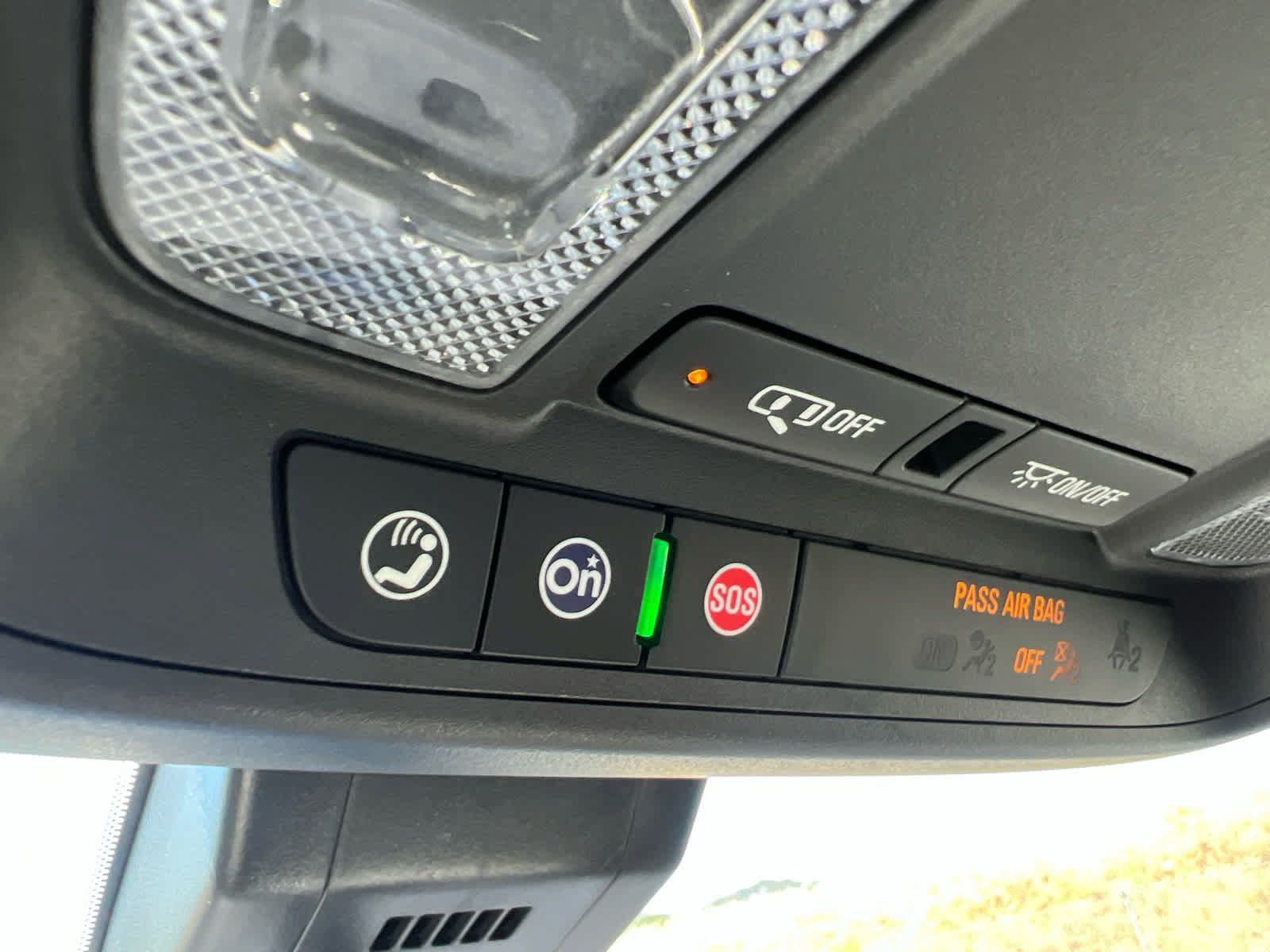 Used 2023 Chevrolet Equinox RS AWD/4WD image 24