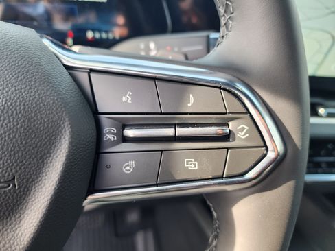 New 2026 Chevrolet Equinox LT w/ Convenience Package II image 64