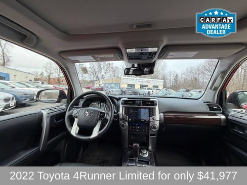 Used 2022 Toyota 4Runner Limited AWD/4WD image 11