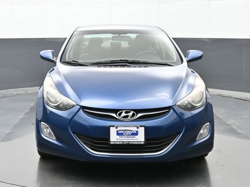 Used 2013 Hyundai Elantra GLS w/ Preferred Pkg FWD image 7
