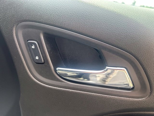 Used 2015 GMC Canyon SLE AWD/4WD image 44