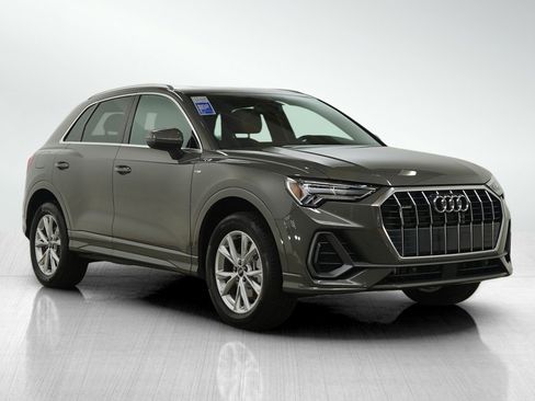 Used 2025 Audi Q3 2.0T Premium image 7