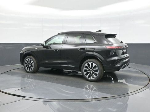 New 2026 Audi Q3 quattro 2.0T AWD/4WD image 5