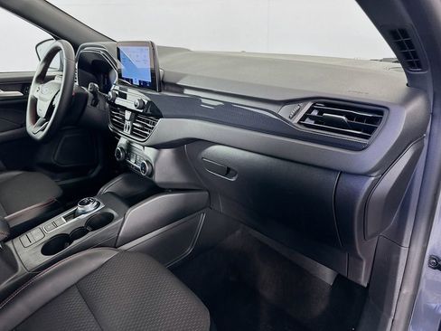 Used 2025 Ford Escape ST-Line image 28