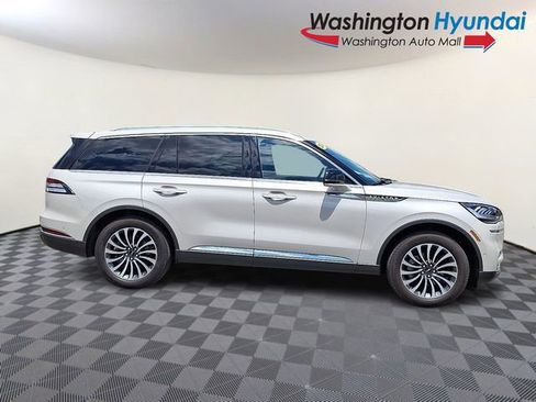 Used 2024 Lincoln Aviator Reserve w/ Elements Package Plus AWD/4WD image 7