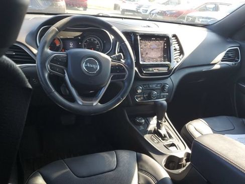 Used 2019 Jeep Cherokee High Altitude AWD/4WD image 9
