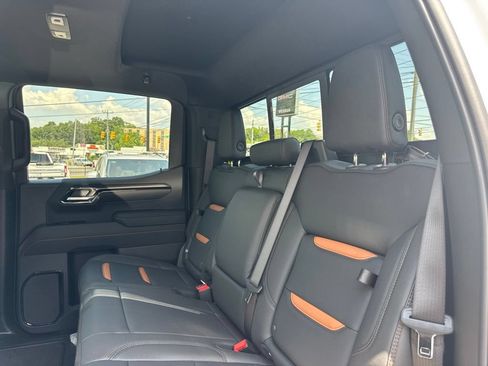 New 2026 GMC Sierra 1500 AT4 w/ AT4 Premium Package AWD/4WD image 27