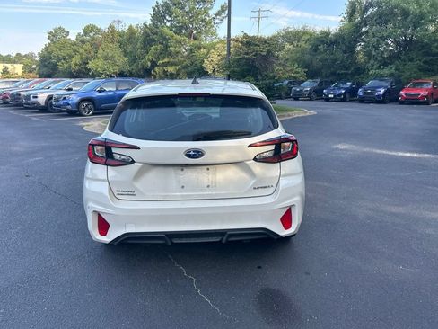 Certified 2024 Subaru Impreza 2.0i Sport AWD/4WD image 5