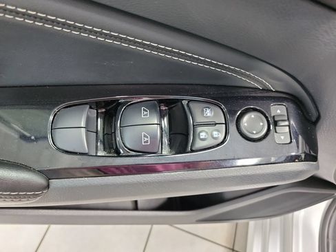 Used 2020 Nissan Altima 2.5 SL AWD/4WD image 32