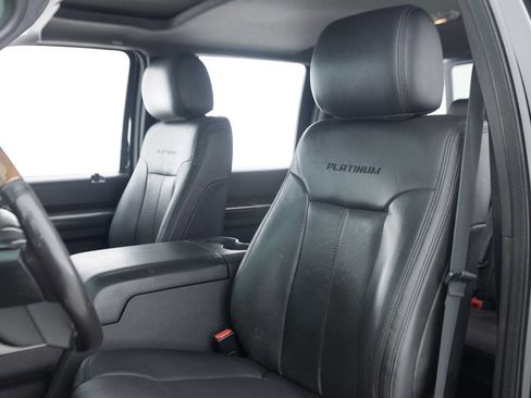 Used 2015 Ford F250 Platinum w/ FX4 Off-Road Package AWD/4WD image 29